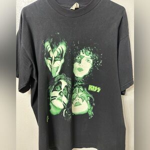 Vintage 1996 KISS Size XL but fits like a Large.